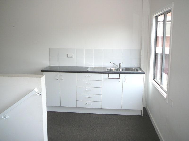 2/131 Currie Street, Nambour QLD 4560