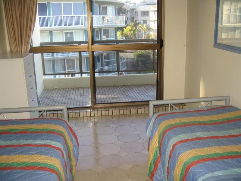 9/10 Bulcock Beach Esplanade, Caloundra QLD 4551