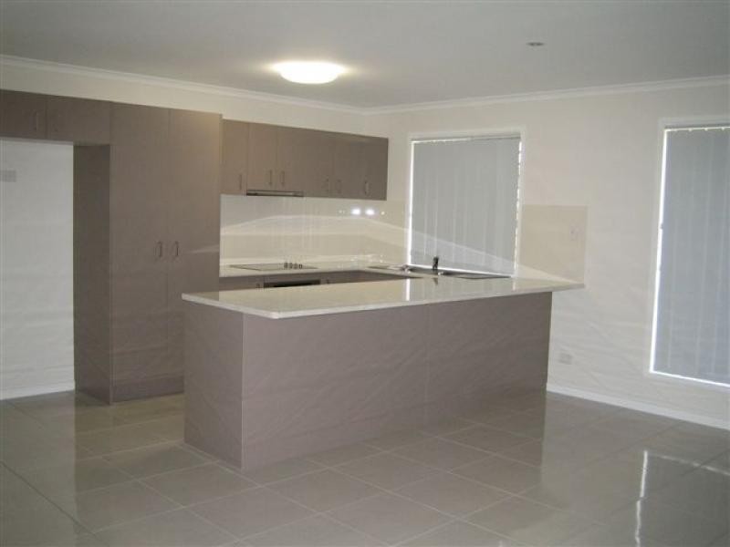 11 Rapanea Street, Caloundra QLD 4551