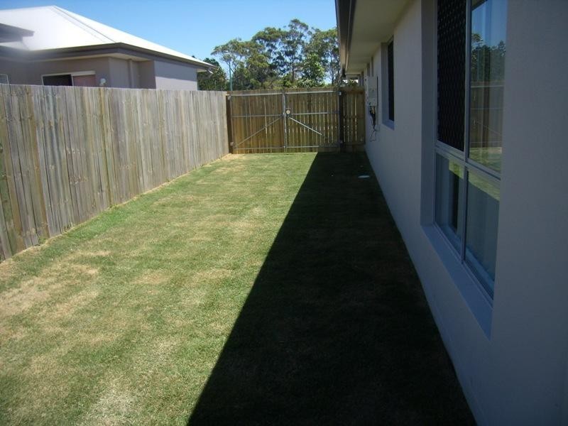 11 Rapanea Street, Caloundra QLD 4551