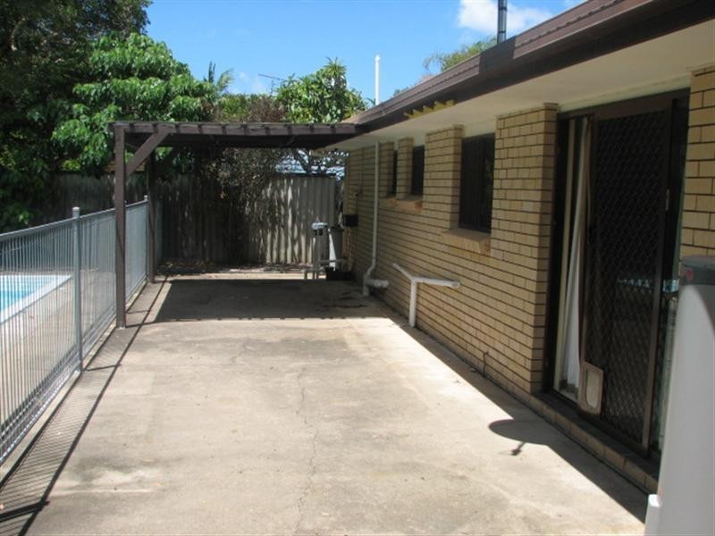 95 Palm Drive, Mooloolaba QLD 4557