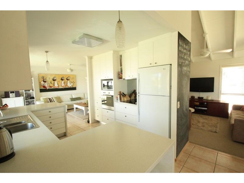 4 Kononda Court, Mooloolaba QLD 4557