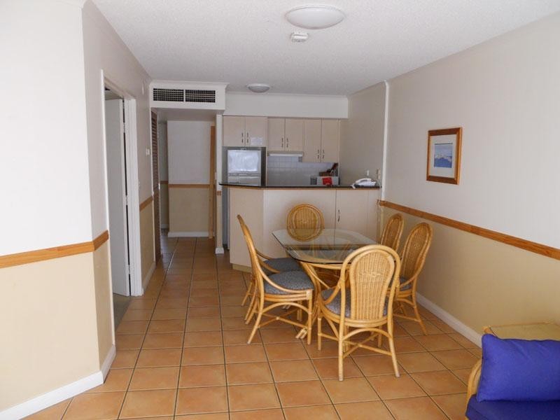 210/180 Alexandra Parade, Alexandra Headland QLD 4572