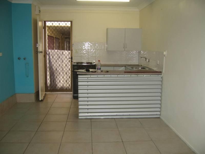 2/31 Edward Street, Alexandra Headland QLD 4572