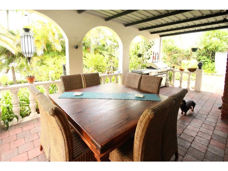 104 Goonawarra Drive, Mooloolaba QLD 4557