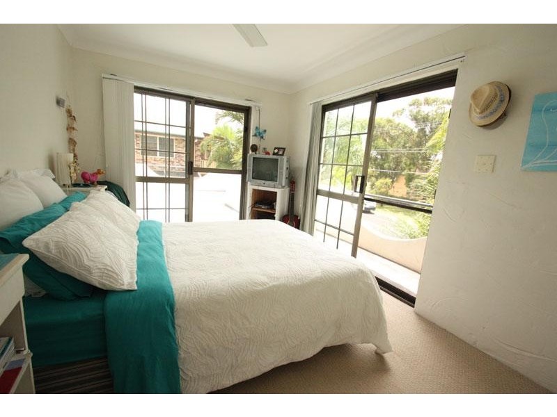 104 Goonawarra Drive, Mooloolaba QLD 4557