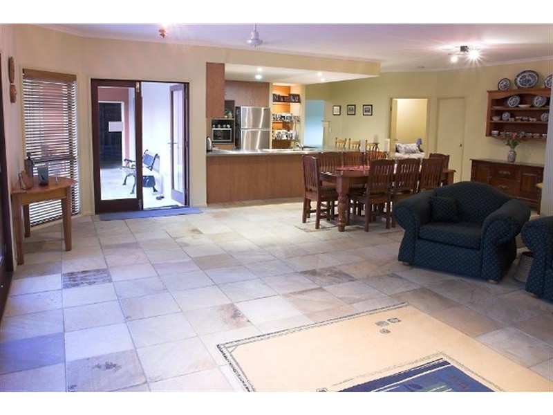 4 Jacaranda Court, Mooloolaba QLD 4557
