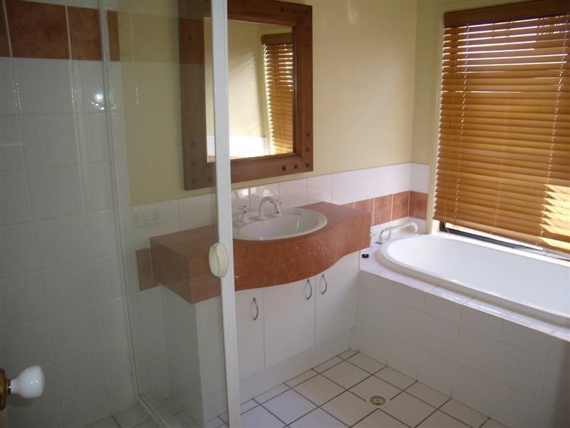 4 Jacaranda Drive, Mooloolaba QLD 4557