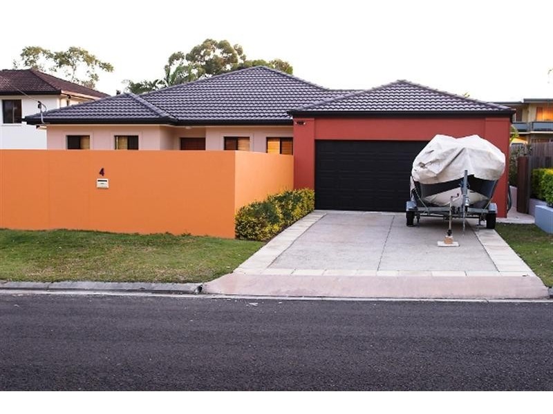 4 Jacaranda Drive, Mooloolaba QLD 4557