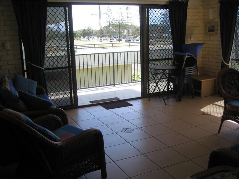 1/132 Alexandra Parade, Alexandra Headland QLD 4572