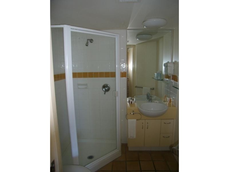 447/180 Alexandra Parade, Alexandra Headland QLD 4572