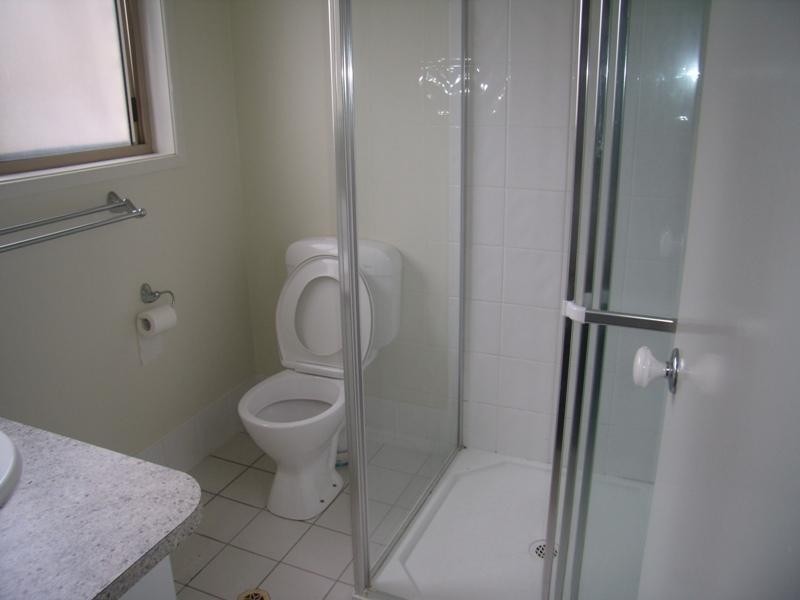 2/24 Kalinda Avenue, Mooloolaba QLD 4557