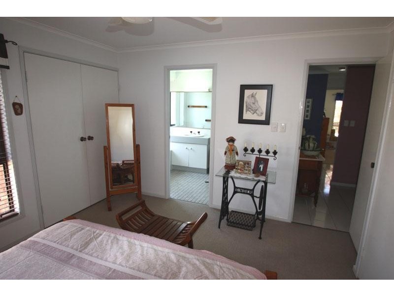 33 Jacaranda Drive, Mooloolaba QLD 4557