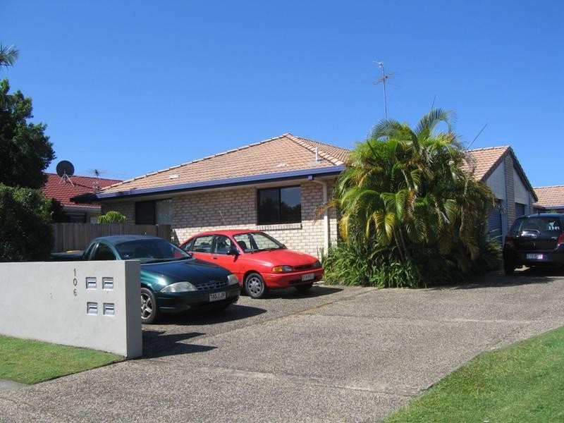 1/106 Amarina Avenue, Mooloolaba QLD 4557