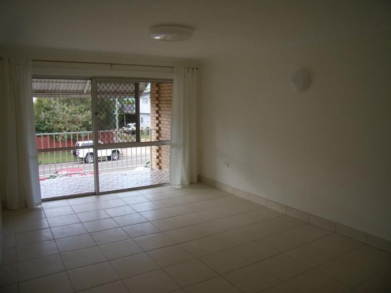 4/49 Edward Street, Alexandra Headland QLD 4572