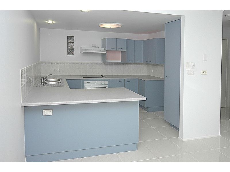 2/319 Main Road, Maroochydore QLD 4558