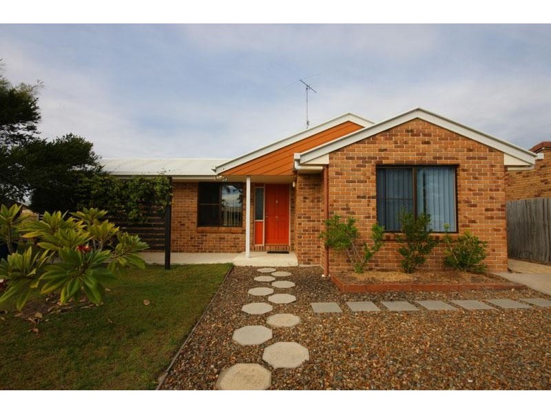 2 Pheasant Street, Parrearra QLD 4575
