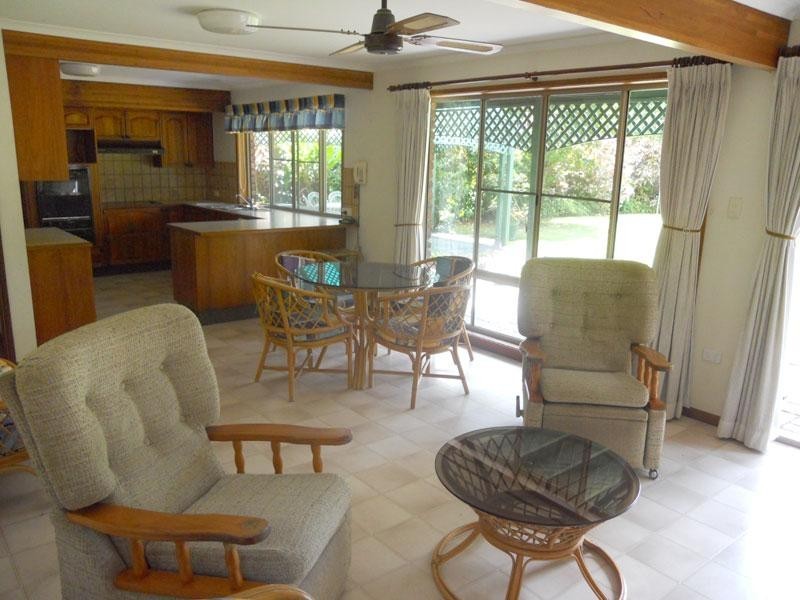 2 Koki Court, Mountain Creek QLD 4557