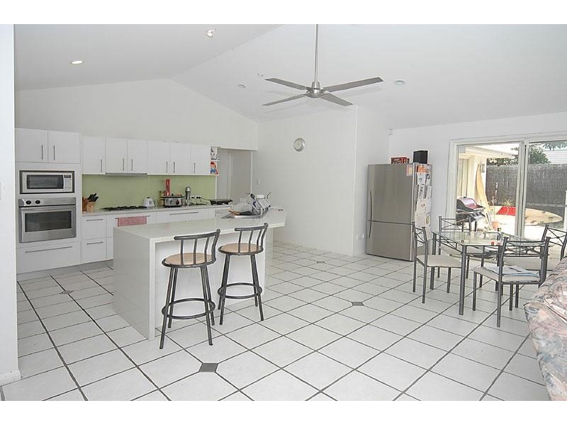 19 Yaringa Place, Buddina QLD 4575