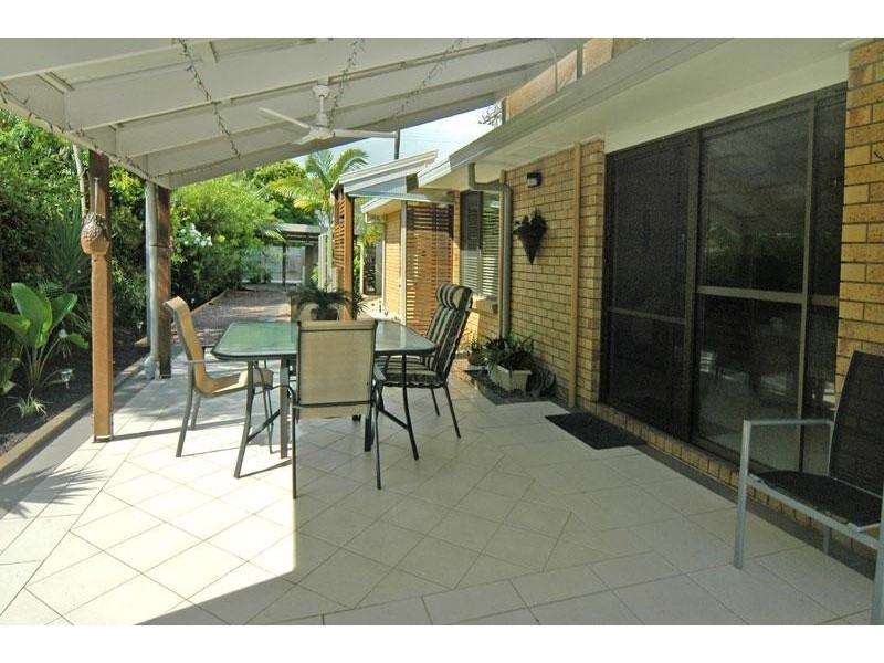 12 Amarina Avenue, Mooloolaba QLD 4557