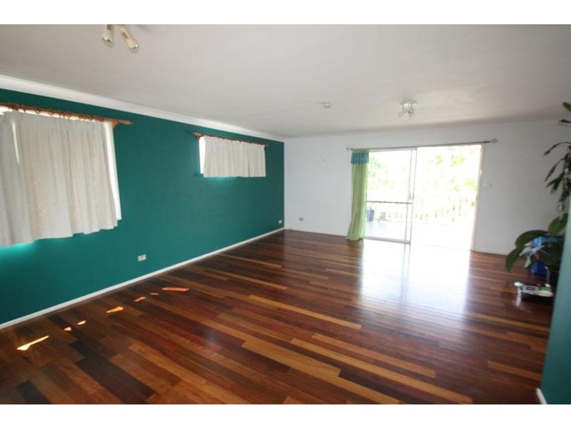 4 Lorinya Court, Battery Hill QLD 4551