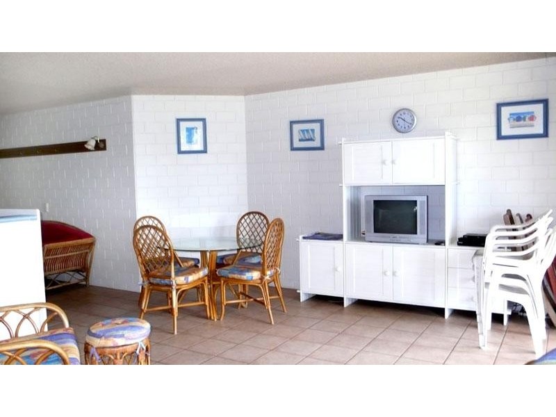 2/58 River Esplanade, Mooloolaba QLD 4557