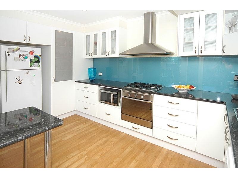 27 Brentwood Avenue, Mooloolaba QLD 4557