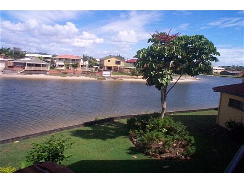 8/31 Pangarinda Place, Mooloolaba QLD 4557