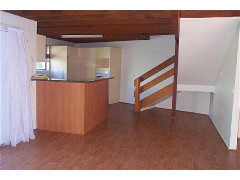 8/31 Pangarinda Place, Mooloolaba QLD 4557