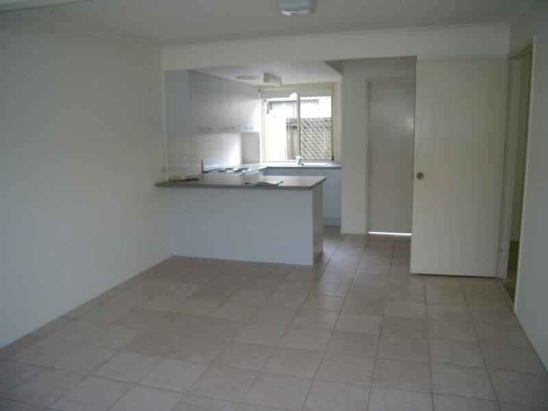 1/27 Baden Powell  Street, Maroochydore QLD 4558