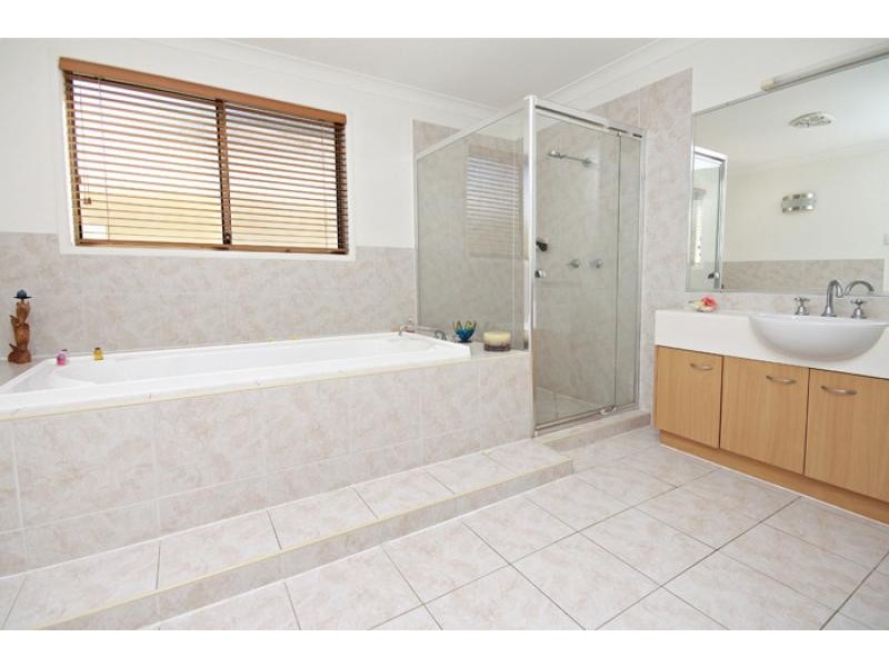 86 Bundilla Boulevard, Mountain Creek QLD 4557