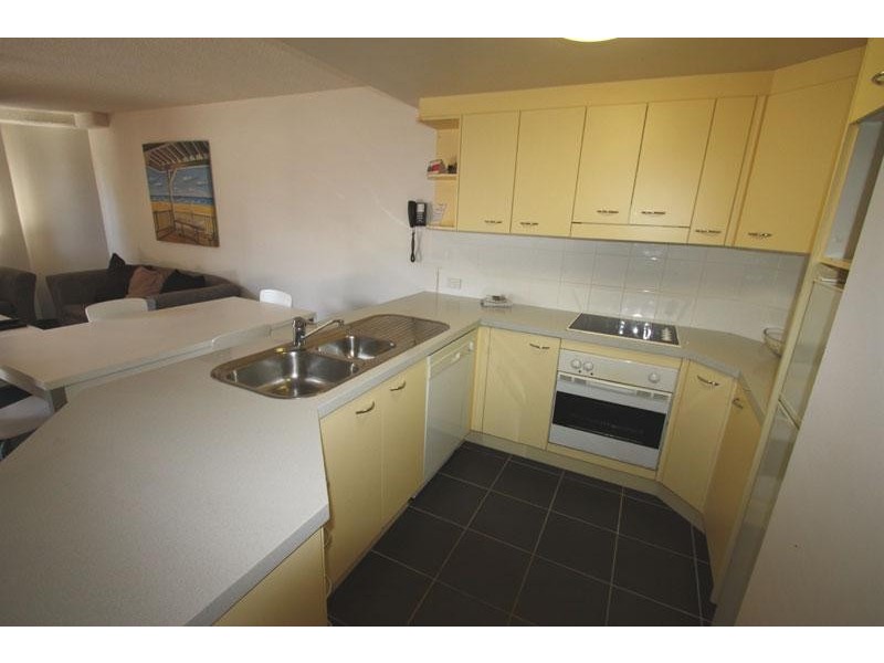 15/17 Brisbane Road, Mooloolaba QLD 4557