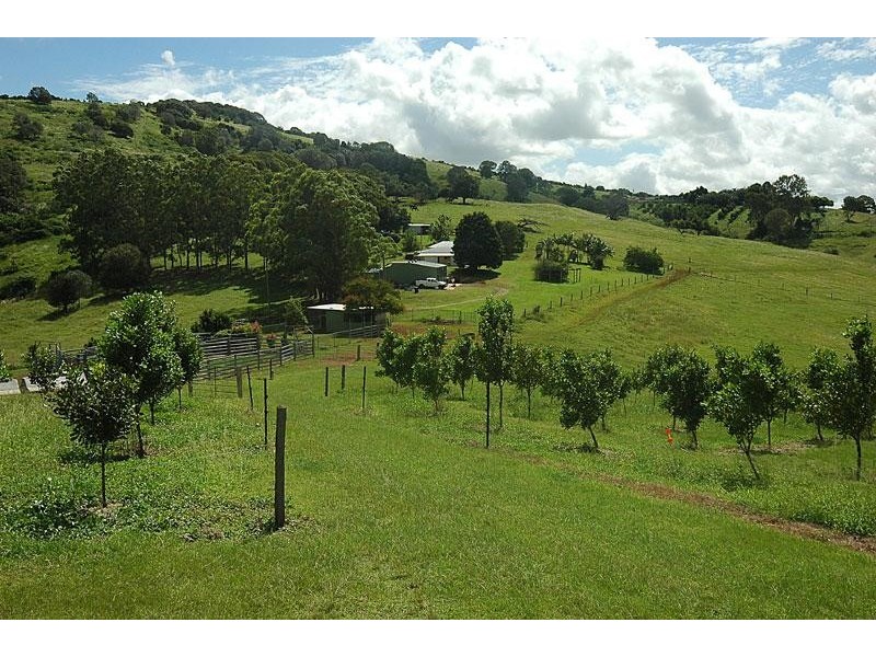 2 Red Gully Road, Gympie QLD 4570