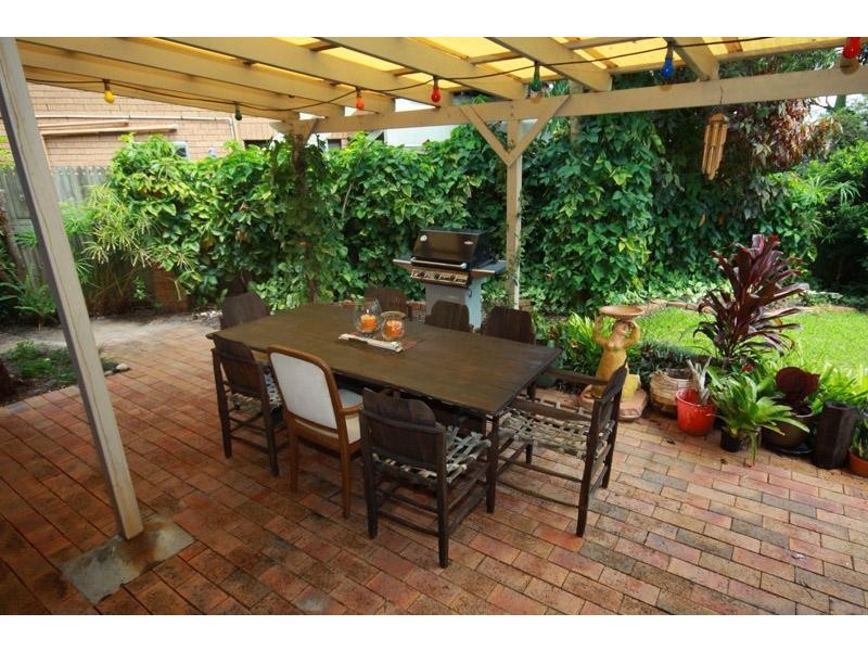 5 Anthony Avenue, Mooloolaba QLD 4557