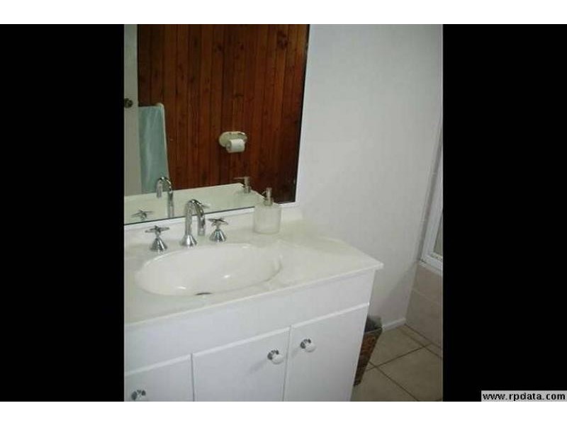 24 Emperor Avenue, Maroochydore QLD 4558