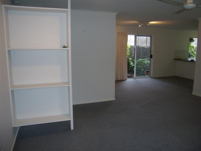 2/8 Camphor Court, Mooloolaba QLD 4557