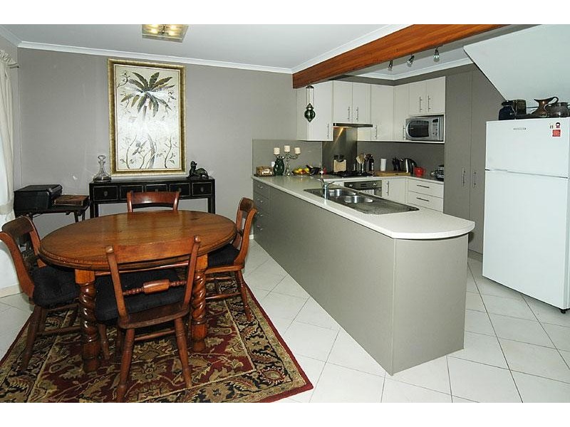 4/9 Kapala Street, Mooloolaba QLD 4557