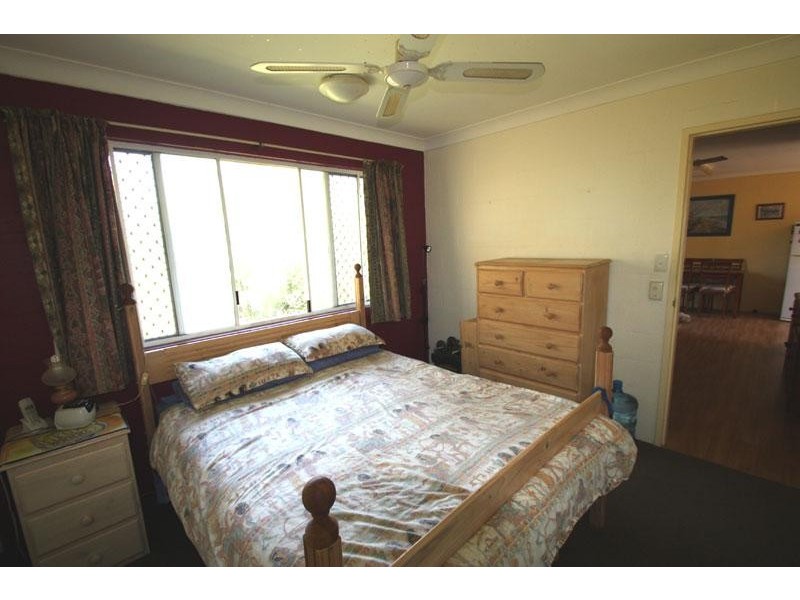 2/7 Bradley Street, Nambour QLD 4560