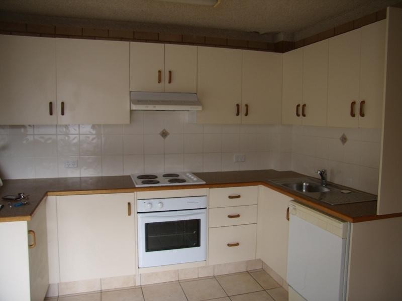 9/50 Alexandra Parade, Maroochydore QLD 4558