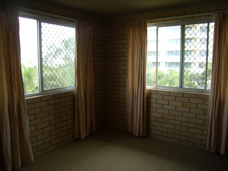 9/50 Alexandra Parade, Maroochydore QLD 4558