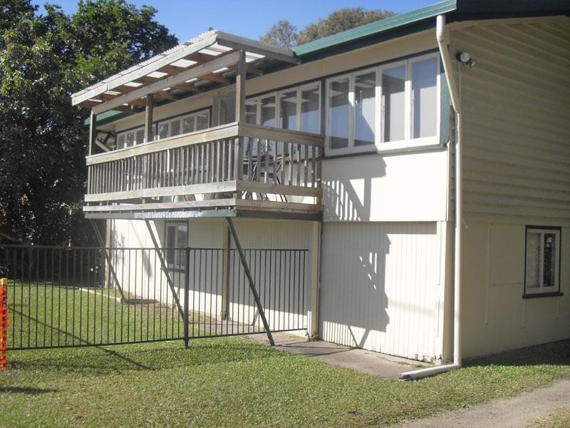 235 Bradman Avenue, Maroochydore QLD 4558