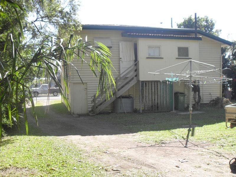 235 Bradman Avenue, Maroochydore QLD 4558