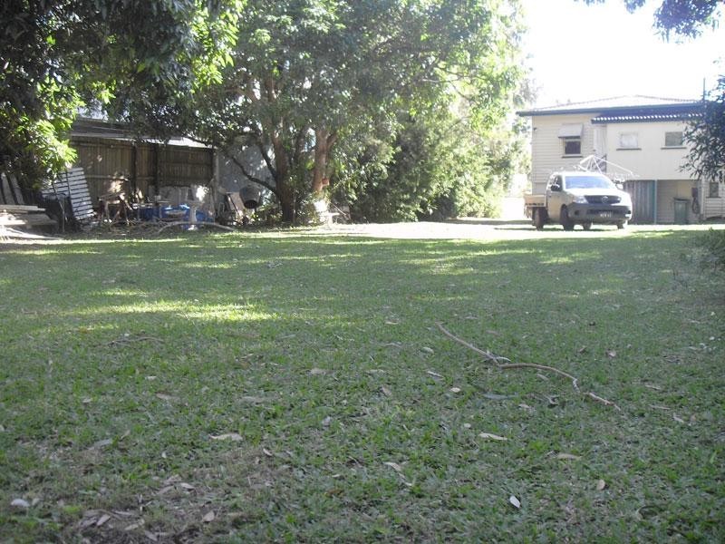 235 Bradman Avenue, Maroochydore QLD 4558