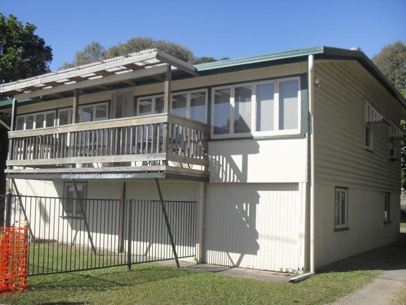 235 Bradman Avenue, Maroochydore QLD 4558