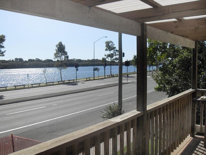 235 Bradman Avenue, Maroochydore QLD 4558