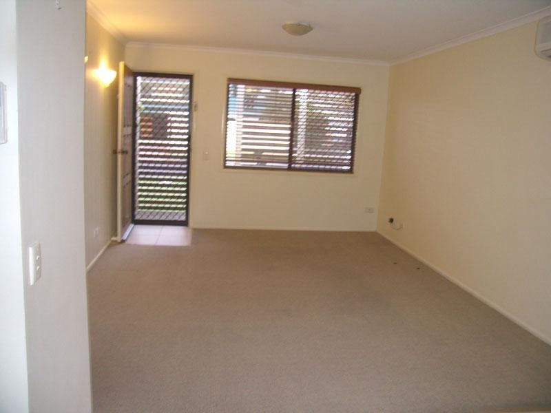 95 Palm Drive, Mooloolaba QLD 4557