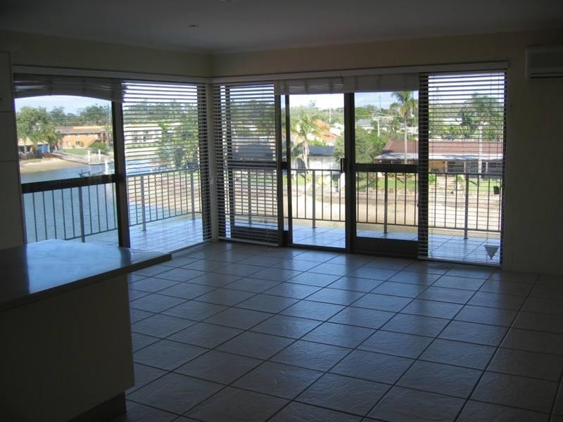 4/27 Pangarinda Place, Mooloolaba QLD 4557