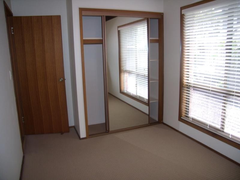 4 Lentara Street, Mooloolaba QLD 4557