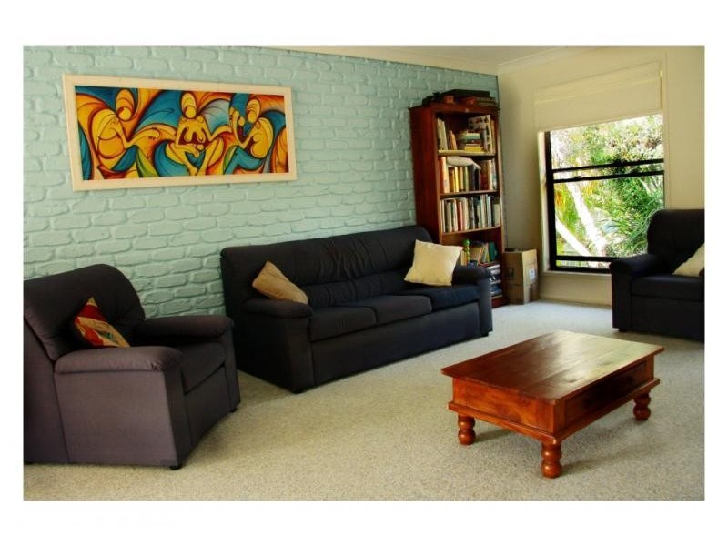6 Lawrence Street, Mooloolaba QLD 4557
