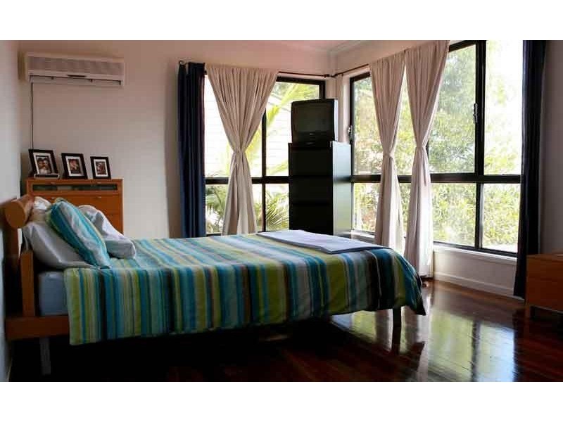 77 Tantula Road West, Alexandra Headland QLD 4572